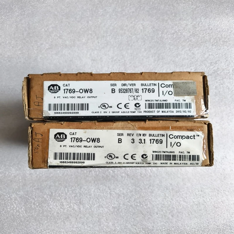 Allen-Bradley 1769-OW8 CompactLogix 8-Point VAC/VDC Relay Output Module thumbnail 2